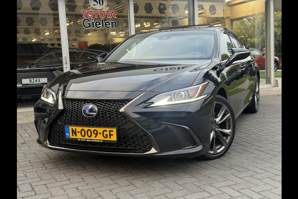 Lexus ES 300h F Sport Line | Eerste eigenaar, Schuifdak, Memory, Stoel + Stuurverwarming, 19 inch, LED, Apple CarPlay/Android auto Lexus ES 300h F Sport Line | Eerste eigenaar, Schuifdak, Memory, Stoel + Stuurverwarming, 19 inch, LED, Apple CarPlay/Android auto