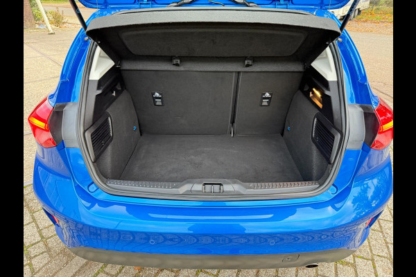Ford Focus 1.0 EcoBoost Titanium Business AUTOMAAT 125PK LAGE KM STAND 2019 Ford Focus 1.0 EcoBoost Titanium Business AUTOMAAT 125PK LAGE KM STAND 2019