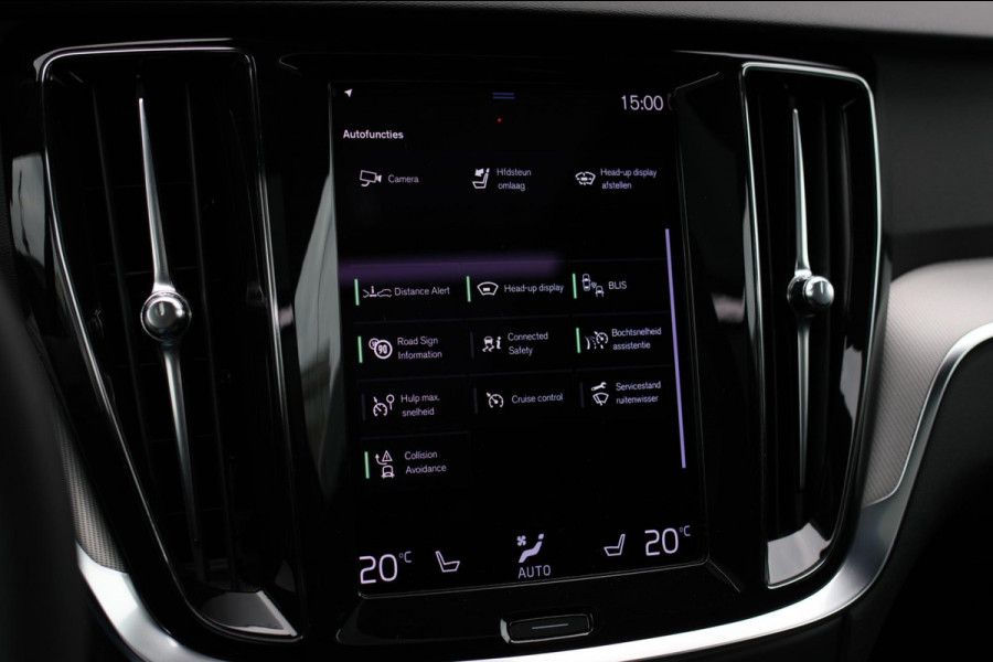 Volvo V60 2.0 T8 Twin Engine AWD R-Design *Pano*H/K*360 Camera*Leder* Volvo V60 2.0 T8 Twin Engine AWD R-Design *Pano*H/K*360 Camera*Leder*