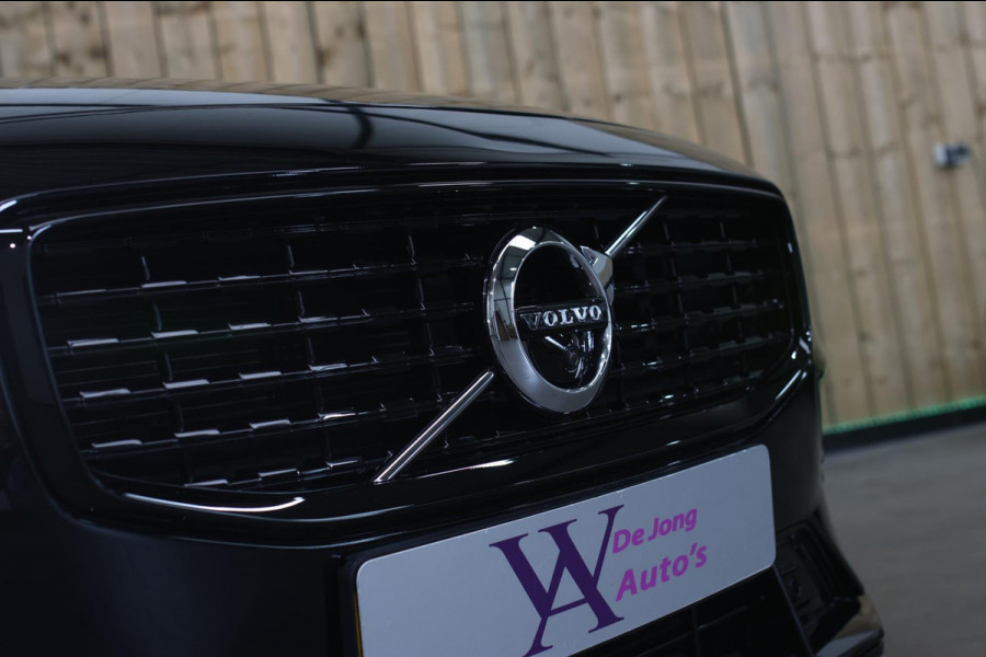 Volvo V60 2.0 T8 Twin Engine AWD R-Design *Pano*H/K*360 Camera*Leder* Volvo V60 2.0 T8 Twin Engine AWD R-Design *Pano*H/K*360 Camera*Leder*