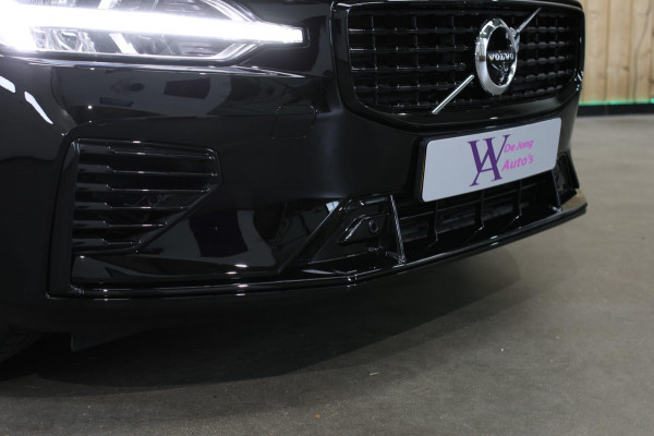 Volvo V60 2.0 T8 Twin Engine AWD R-Design *Pano*H/K*360 Camera*Leder* Volvo V60 2.0 T8 Twin Engine AWD R-Design *Pano*H/K*360 Camera*Leder*