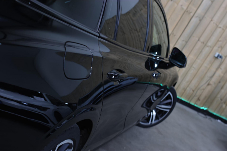 Volvo V60 2.0 T8 Twin Engine AWD R-Design *Pano*H/K*360 Camera*Leder* Volvo V60 2.0 T8 Twin Engine AWD R-Design *Pano*H/K*360 Camera*Leder*