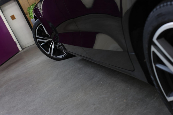 Volvo V60 2.0 T8 Twin Engine AWD R-Design *Pano*H/K*360 Camera*Leder* Volvo V60 2.0 T8 Twin Engine AWD R-Design *Pano*H/K*360 Camera*Leder*