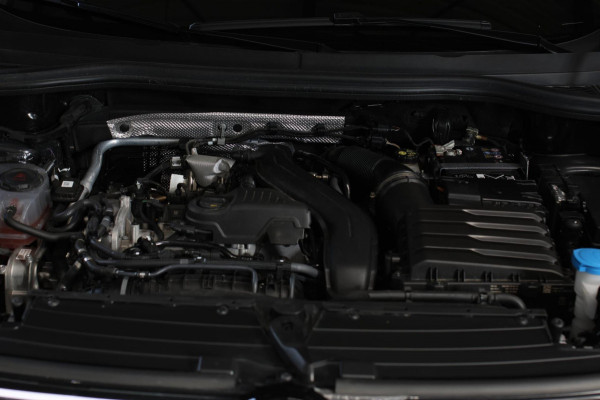 Volkswagen Tiguan 1.5 eTSI R-Line *Pano*H/K*360 Camera*Head-Up*Keyless*Trekhaak*