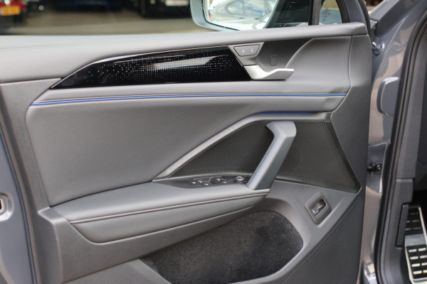 Volkswagen Tiguan 1.5 eTSI R-Line *Pano*H/K*360 Camera*Head-Up*Keyless*Trekhaak*