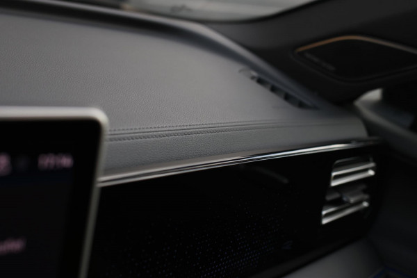 Volkswagen Tiguan 1.5 eTSI R-Line *Pano*H/K*360 Camera*Head-Up*Keyless*Trekhaak*