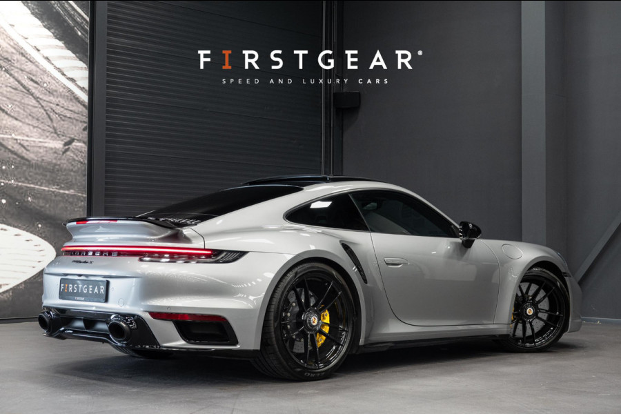 Porsche 911 3.8 Turbo S *Keramisch / Akrapovic / Carbon-interieur / BOSE / Schuif-/kanteldak* Porsche 911 3.8 Turbo S *Keramisch / Akrapovic / Carbon-interieur / BOSE / Schuif-/kanteldak*