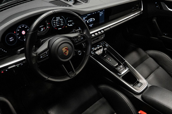 Porsche 911 3.8 Turbo S *Keramisch / Akrapovic / Carbon-interieur / BOSE / Schuif-/kanteldak* Porsche 911 3.8 Turbo S *Keramisch / Akrapovic / Carbon-interieur / BOSE / Schuif-/kanteldak*