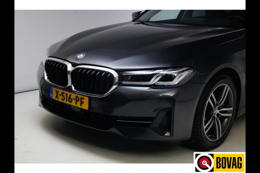 BMW 5 Serie Touring 530e xDrive M-Sport 293 PK | Laser Led | Leder | Camera | All season | Head-up | Elec. klep PDC V+A, Driving assistant, Adaptive Cruise, Displaysleutel BMW 5 Serie Touring 530e xDrive M-Sport 293 PK | Laser Led | Leder | Camera | All season | Head-up | Elec. klep PDC V+A, Driving assistant, Adaptive Cruise, Displaysleutel