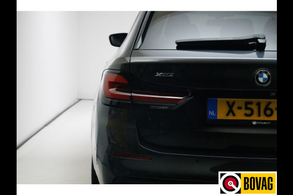 BMW 5 Serie Touring 530e xDrive M-Sport 293 PK | Laser Led | Leder | Camera | All season | Head-up | Elec. klep PDC V+A, Driving assistant, Adaptive Cruise, Displaysleutel BMW 5 Serie Touring 530e xDrive M-Sport 293 PK | Laser Led | Leder | Camera | All season | Head-up | Elec. klep PDC V+A, Driving assistant, Adaptive Cruise, Displaysleutel