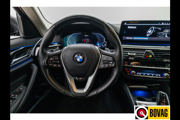 BMW 5 Serie Touring 530e xDrive M-Sport 293 PK | Laser Led | Leder | Camera | All season | Head-up | Elec. klep PDC V+A, Driving assistant, Adaptive Cruise, Displaysleutel BMW 5 Serie Touring 530e xDrive M-Sport 293 PK | Laser Led | Leder | Camera | All season | Head-up | Elec. klep PDC V+A, Driving assistant, Adaptive Cruise, Displaysleutel
