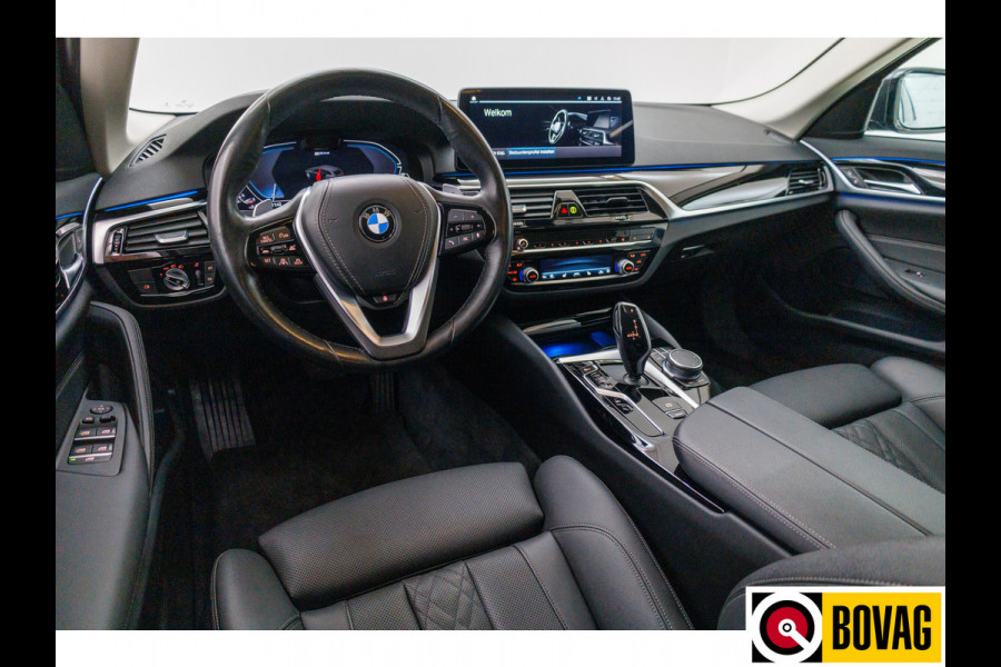 BMW 5 Serie Touring 530e xDrive M-Sport 293 PK | Laser Led | Leder | Camera | All season | Head-up | Elec. klep PDC V+A, Driving assistant, Adaptive Cruise, Displaysleutel BMW 5 Serie Touring 530e xDrive M-Sport 293 PK | Laser Led | Leder | Camera | All season | Head-up | Elec. klep PDC V+A, Driving assistant, Adaptive Cruise, Displaysleutel