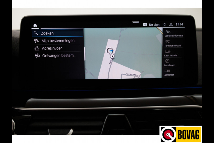 BMW 5 Serie Touring 530e xDrive M-Sport 293 PK | Laser Led | Leder | Camera | All season | Head-up | Elec. klep PDC V+A, Driving assistant, Adaptive Cruise, Displaysleutel BMW 5 Serie Touring 530e xDrive M-Sport 293 PK | Laser Led | Leder | Camera | All season | Head-up | Elec. klep PDC V+A, Driving assistant, Adaptive Cruise, Displaysleutel