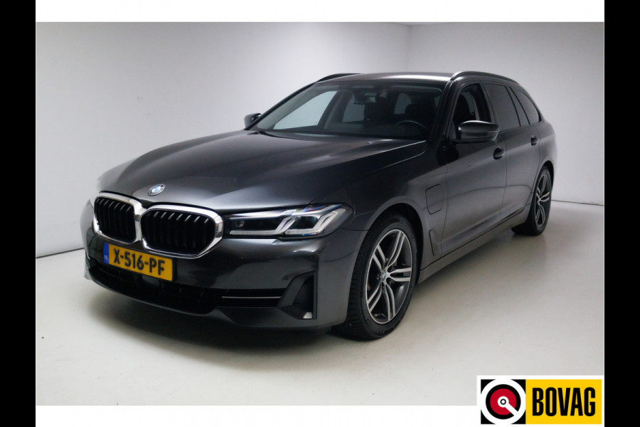 BMW 5 Serie Touring 530e xDrive M-Sport 293 PK | Laser Led | Leder | Camera | All season | Head-up | Elec. klep PDC V+A, Driving assistant, Adaptive Cruise, Displaysleutel BMW 5 Serie Touring 530e xDrive M-Sport 293 PK | Laser Led | Leder | Camera | All season | Head-up | Elec. klep PDC V+A, Driving assistant, Adaptive Cruise, Displaysleutel