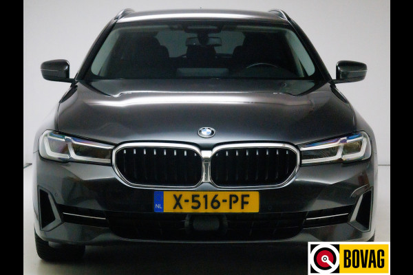 BMW 5 Serie Touring 530e xDrive M-Sport 293 PK | Laser Led | Leder | Camera | All season | Head-up | Elec. klep PDC V+A, Driving assistant, Adaptive Cruise, Displaysleutel BMW 5 Serie Touring 530e xDrive M-Sport 293 PK | Laser Led | Leder | Camera | All season | Head-up | Elec. klep PDC V+A, Driving assistant, Adaptive Cruise, Displaysleutel
