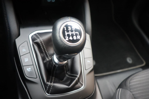 Ford FOCUS Wagon 1.0 EcoBoost Hybrid 155pk Titanium X Business org.NL stoel+stuur+raamverw. camera