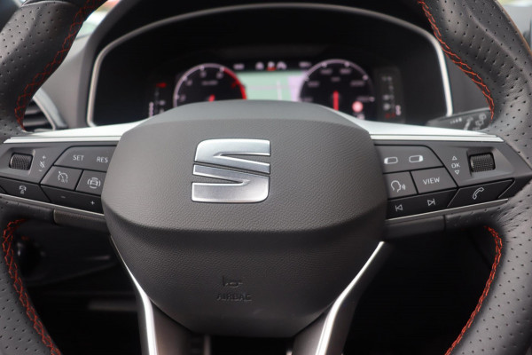 Seat Tarraco 1.5 TSI FR Business Intense 7persoons org. NL schuifdak el.klep camera's Seat Tarraco 1.5 TSI FR Business Intense 7persoons org. NL schuifdak el.klep camera's