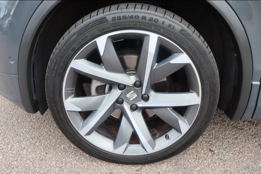 Seat Tarraco 1.5 TSI FR Business Intense 7persoons org. NL schuifdak el.klep camera's Seat Tarraco 1.5 TSI FR Business Intense 7persoons org. NL schuifdak el.klep camera's