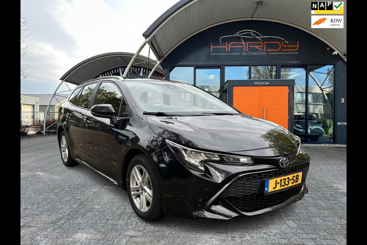 Toyota Corolla Touring Sports 1.8 Hybrid Active Apple CarPlay Camera Adaptive Cruise Rijklaarprijs! Toyota Corolla Touring Sports 1.8 Hybrid Active Apple CarPlay Camera Adaptive Cruise Rijklaarprijs!