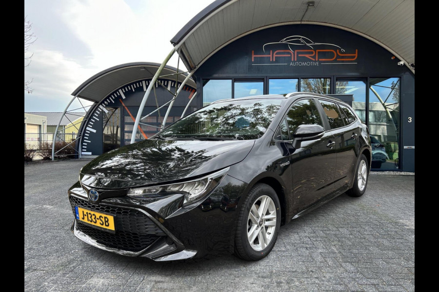 Toyota Corolla Touring Sports 1.8 Hybrid Active Apple CarPlay Camera Adaptive Cruise Rijklaarprijs! Toyota Corolla Touring Sports 1.8 Hybrid Active Apple CarPlay Camera Adaptive Cruise Rijklaarprijs!