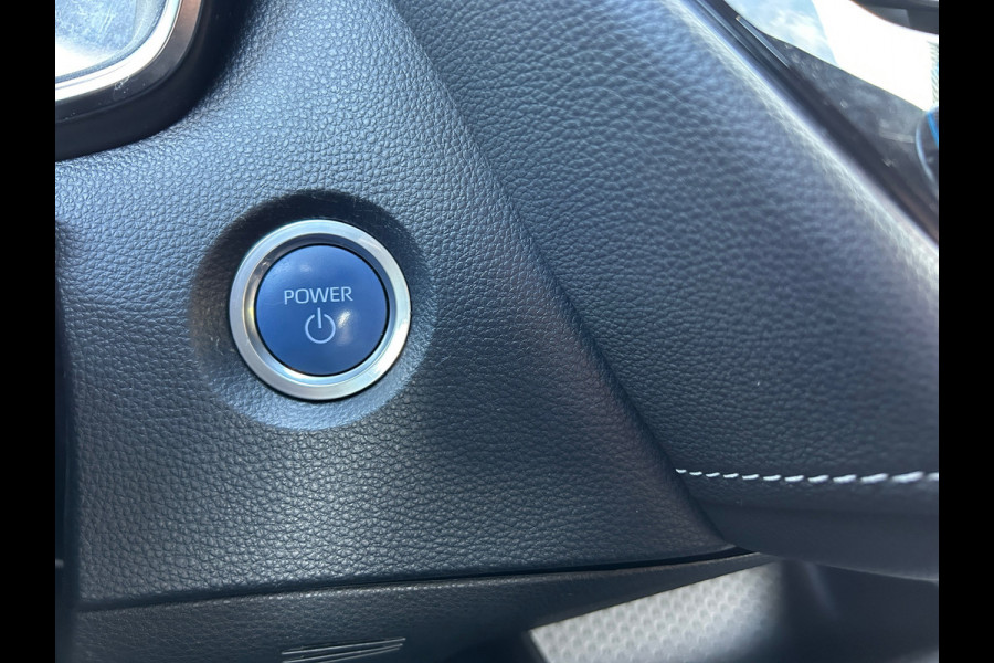 Toyota Corolla Touring Sports 1.8 Hybrid Active Apple CarPlay Camera Adaptive Cruise Rijklaarprijs! Toyota Corolla Touring Sports 1.8 Hybrid Active Apple CarPlay Camera Adaptive Cruise Rijklaarprijs!