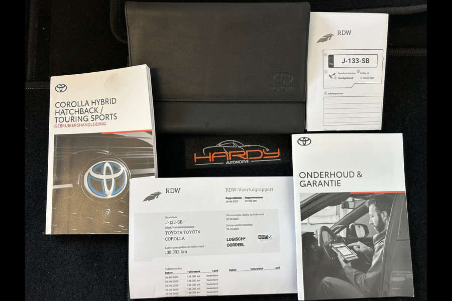 Toyota Corolla Touring Sports 1.8 Hybrid Active Apple CarPlay Camera Adaptive Cruise Rijklaarprijs! Toyota Corolla Touring Sports 1.8 Hybrid Active Apple CarPlay Camera Adaptive Cruise Rijklaarprijs!