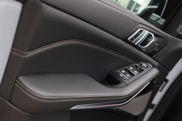 BMW X5 XDrive50e M-Sport Pro *Pano*M-Stoelen*H/K*360 Camera*