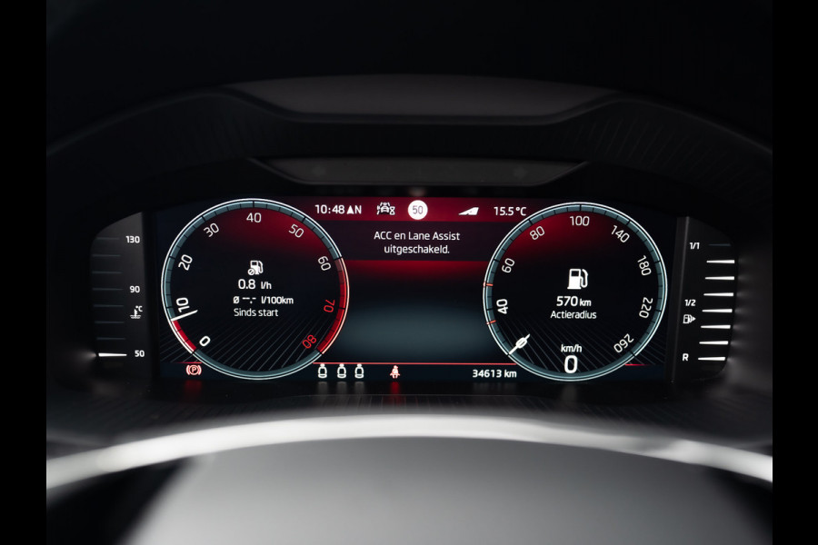 Škoda Karoq 1.5 TSI ACT Sportline Business | Panodak | Trekhaak wegkl. | 360 Camera | 19'' | Elk. A-klep | Prijs Rijklaar!! Škoda Karoq 1.5 TSI ACT Sportline Business | Panodak | Trekhaak wegkl. | 360 Camera | 19'' | Elk. A-klep | Prijs Rijklaar!!