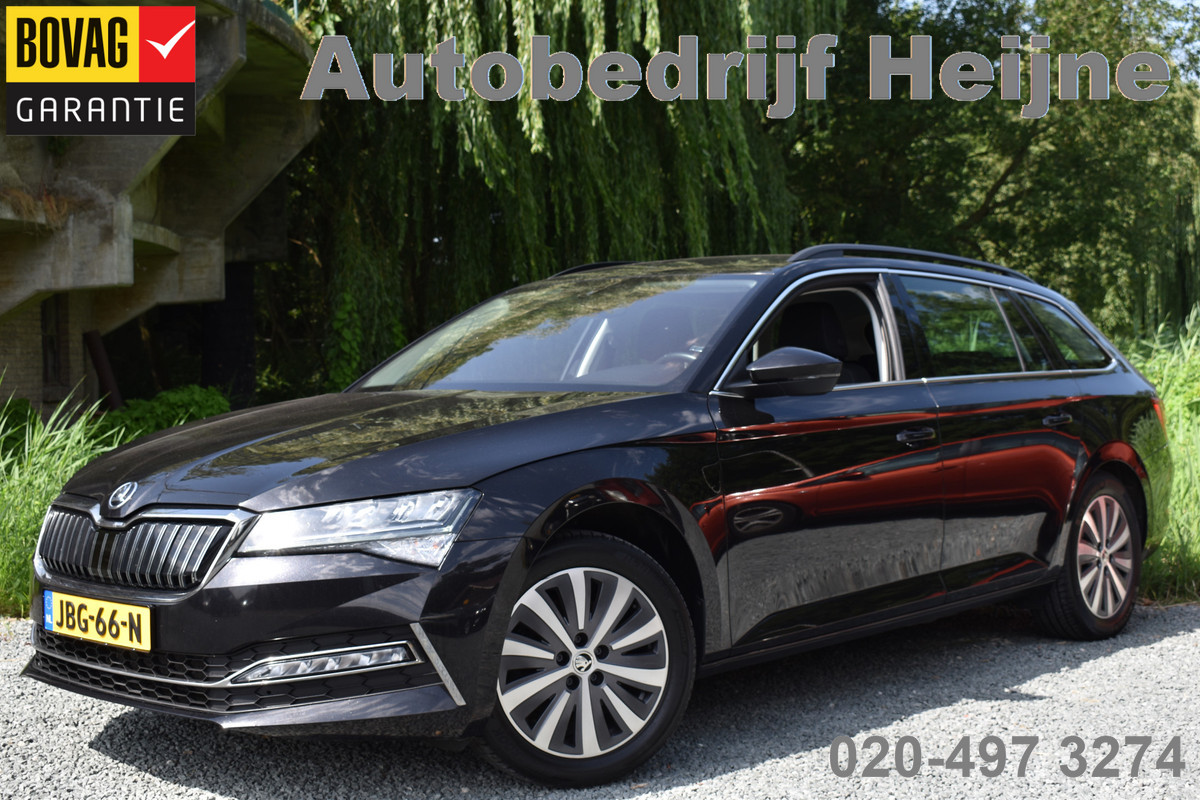 Škoda Superb Combi iV 218PK DSG HYBRID BUSINESS VIRTUAL/NAVI/TREKHAAK