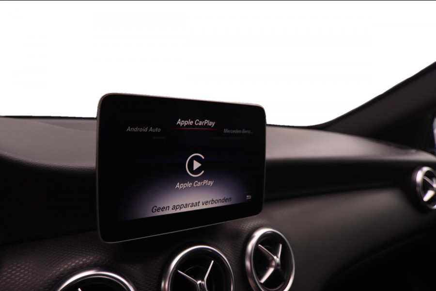 Mercedes-Benz A-Klasse 180 Business Solution AMG Aut.|19 Inch Camera Cruise Control led koplampen Navigatie Carplay & Android Auto Mercedes-Benz A-Klasse 180 Business Solution AMG Aut.|19 Inch Camera Cruise Control led koplampen Navigatie Carplay & Android Auto