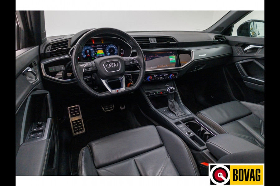 Audi Q3 Sportback 45 TFSI e S Edition 245 PK | 2x Sline | Panoramadak | Trekhaak elec. | Sonos audio | Navigatie, Cruise, PDC V+ A, App. connect. Audi Q3 Sportback 45 TFSI e S Edition 245 PK | 2x Sline | Panoramadak | Trekhaak elec. | Sonos audio | Navigatie, Cruise, PDC V+ A, App. connect.