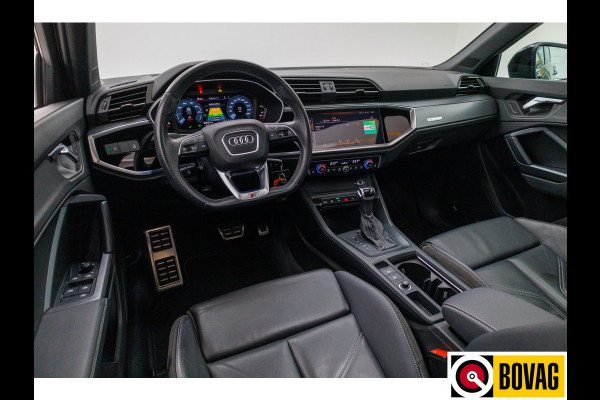 Audi Q3 Sportback 45 TFSI e S Edition 245 PK | 2x Sline | Panoramadak | Trekhaak elec. | Sonos audio | Navigatie, Cruise, PDC V+ A, App. connect. Audi Q3 Sportback 45 TFSI e S Edition 245 PK | 2x Sline | Panoramadak | Trekhaak elec. | Sonos audio | Navigatie, Cruise, PDC V+ A, App. connect.