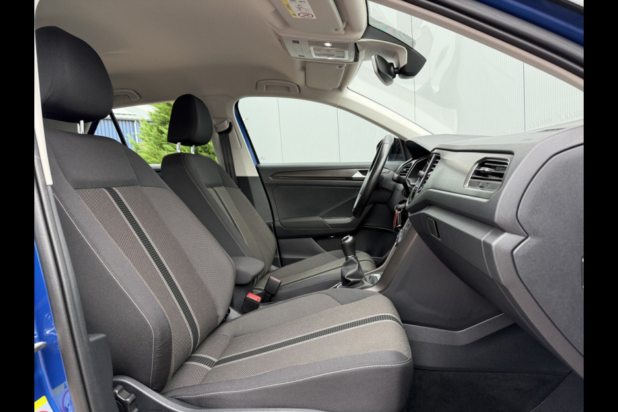 Volkswagen T-Roc 1.0 TSI 116pk Style | ACC | Full Led | Trekhaak