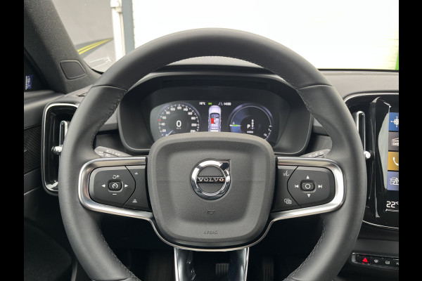 Volvo XC40 1.5 T4 Plug-in hybrid Plus Dark | Adaptieve cruise | Harman Kardon | Memory | Blis |