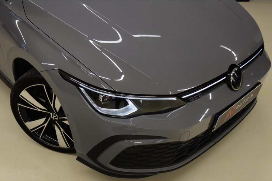 Volkswagen Golf 1.4 eHybrid GTE / HEADUP/PANO/IQLIGHT/CAM/CARPLAY/VOL Volkswagen Golf 1.4 eHybrid GTE / HEADUP/PANO/IQLIGHT/CAM/CARPLAY/VOL