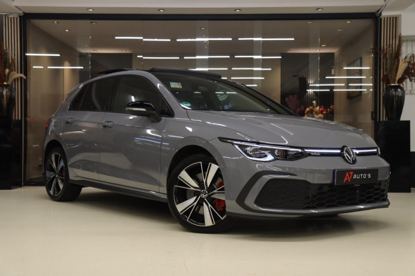 Volkswagen Golf 1.4 eHybrid GTE / HEADUP/PANO/IQLIGHT/CAM/CARPLAY/VOL Volkswagen Golf 1.4 eHybrid GTE / HEADUP/PANO/IQLIGHT/CAM/CARPLAY/VOL