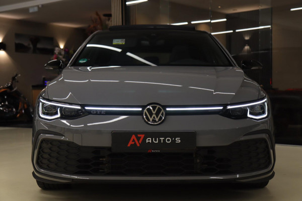 Volkswagen Golf 1.4 eHybrid GTE / HEADUP/PANO/IQLIGHT/CAM/CARPLAY/VOL Volkswagen Golf 1.4 eHybrid GTE / HEADUP/PANO/IQLIGHT/CAM/CARPLAY/VOL