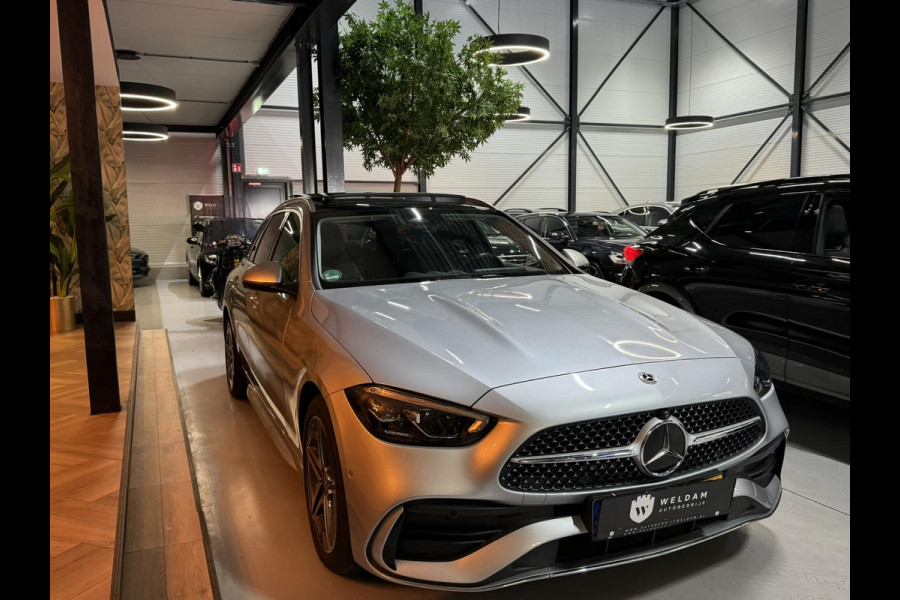Mercedes-Benz C-Klasse Estate 300 e AMG Line Garantie Trekhaak Massage Pano Ambient 360 Blindspot Elek Achterklep StoelVW Rijklaar