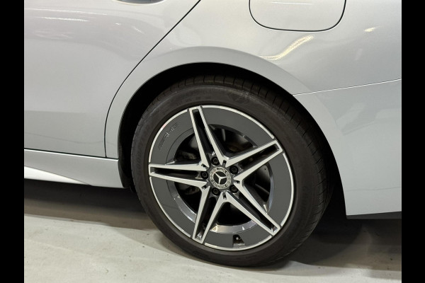 Mercedes-Benz C-Klasse Estate 300 e AMG Line Garantie Trekhaak Massage Pano Ambient 360 Blindspot Elek Achterklep StoelVW Rijklaar