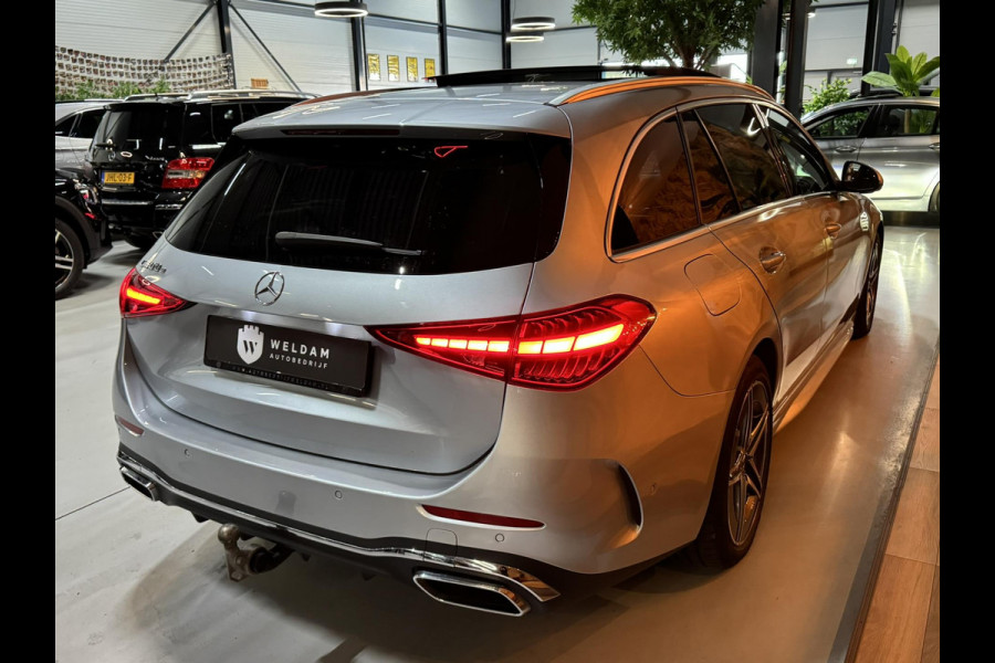 Mercedes-Benz C-Klasse Estate 300 e AMG Line Garantie Trekhaak Massage Pano Ambient 360 Blindspot Elek Achterklep StoelVW Rijklaar