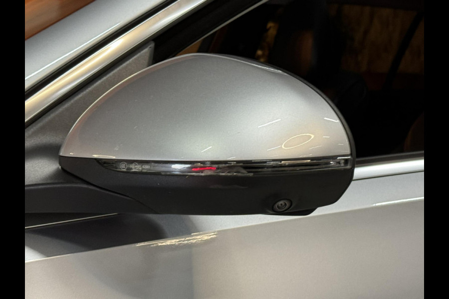 Mercedes-Benz C-Klasse Estate 300 e AMG Line Garantie Trekhaak Massage Pano Ambient 360 Blindspot Elek Achterklep StoelVW Rijklaar