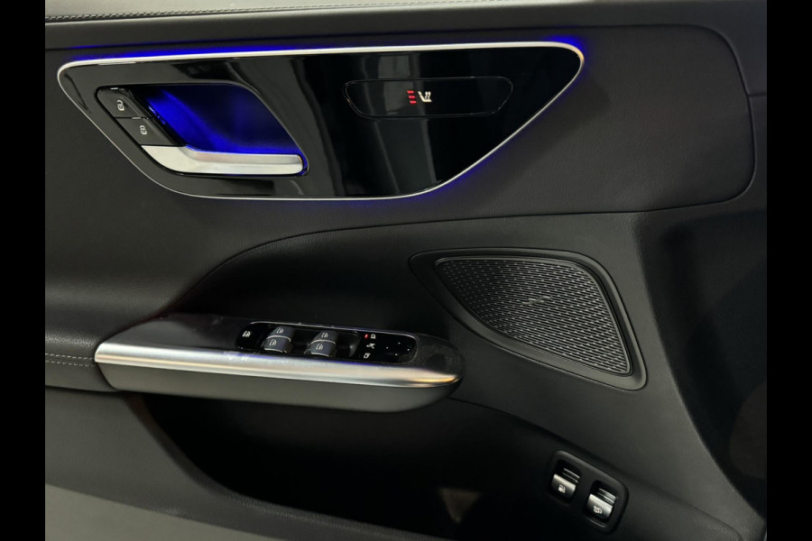 Mercedes-Benz C-Klasse Estate 300 e AMG Line Garantie Trekhaak Massage Pano Ambient 360 Blindspot Elek Achterklep StoelVW Rijklaar