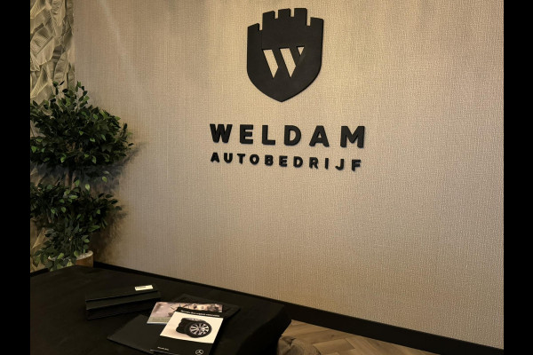 Mercedes-Benz C-Klasse Estate 300 e AMG Line Garantie Trekhaak Massage Pano Ambient 360 Blindspot Elek Achterklep StoelVW Rijklaar