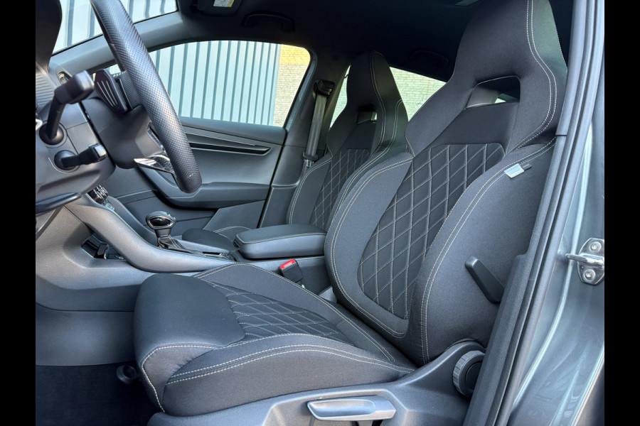 Škoda Karoq 1.5 TSI 150Pk ACT Sportline Business | Trekhaak wegkl. | Elk. A-klep | Camera | Keyless | Adapt. Cr. | Prijs Rijklaar!!