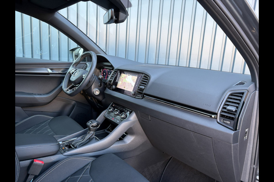 Škoda Karoq 1.5 TSI 150Pk ACT Sportline Business | Trekhaak wegkl. | Elk. A-klep | Camera | Keyless | Adapt. Cr. | Prijs Rijklaar!!