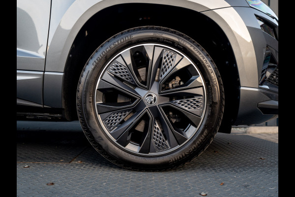 Škoda Karoq 1.5 TSI 150Pk ACT Sportline Business | Trekhaak wegkl. | Elk. A-klep | Camera | Keyless | Adapt. Cr. | Prijs Rijklaar!!