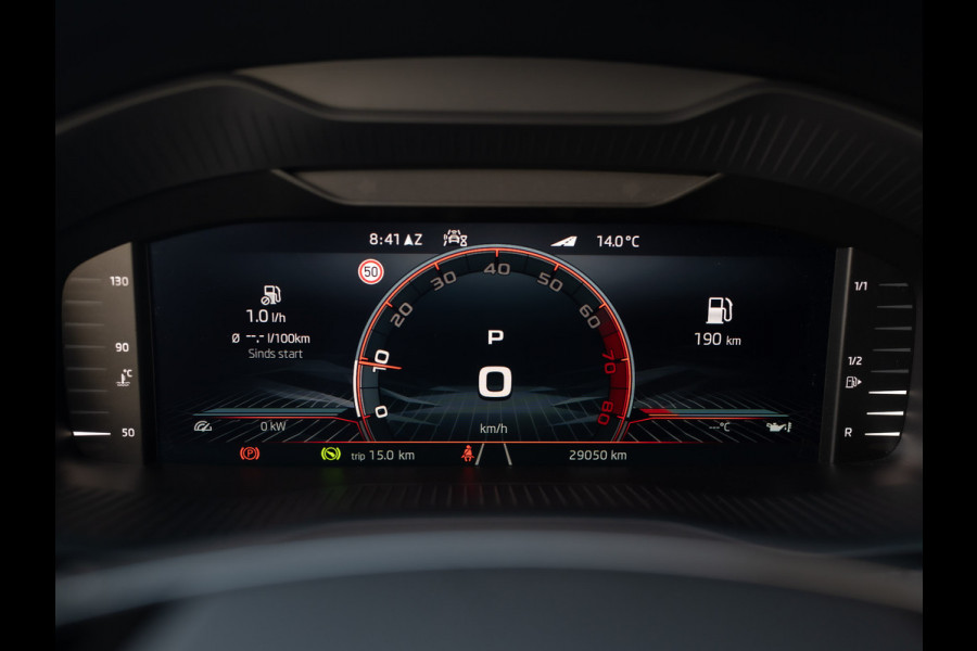 Škoda Karoq 1.5 TSI 150Pk ACT Sportline Business | Trekhaak wegkl. | Elk. A-klep | Camera | Keyless | Adapt. Cr. | Prijs Rijklaar!!