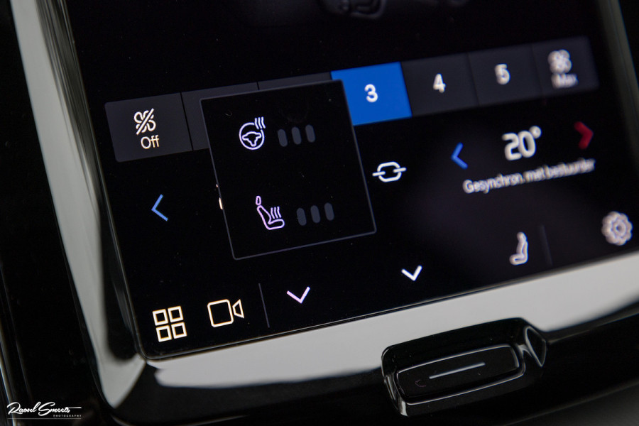 Volvo XC60 2.0 B4 R-Design | Harman Kardon | Adaptieve cruise | Memory | Achterbank verwarmd |
