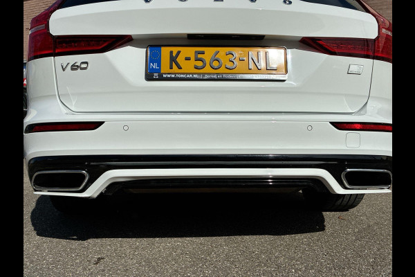 Volvo V60 2.0 T6 Recharge AWD R-Design 341PK! | Stoel- stuurverwarming | Lederen Sportstoelen | Park Assist | Adapt Cruise Control Volvo V60 2.0 T6 Recharge AWD R-Design 341PK! | Stoel- stuurverwarming | Lederen Sportstoelen | Park Assist | Adapt Cruise Control