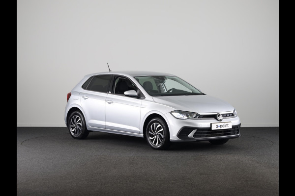 Volkswagen Polo 1.0 TSI Life Edition 95 pk | Verlengde garantie | Navigatie via App | Parkeersensoren | Achteruitrijcamera | Adaptieve cruise control | Volkswagen Polo 1.0 TSI Life Edition 95 pk | Verlengde garantie | Navigatie via App | Parkeersensoren | Achteruitrijcamera | Adaptieve cruise control |